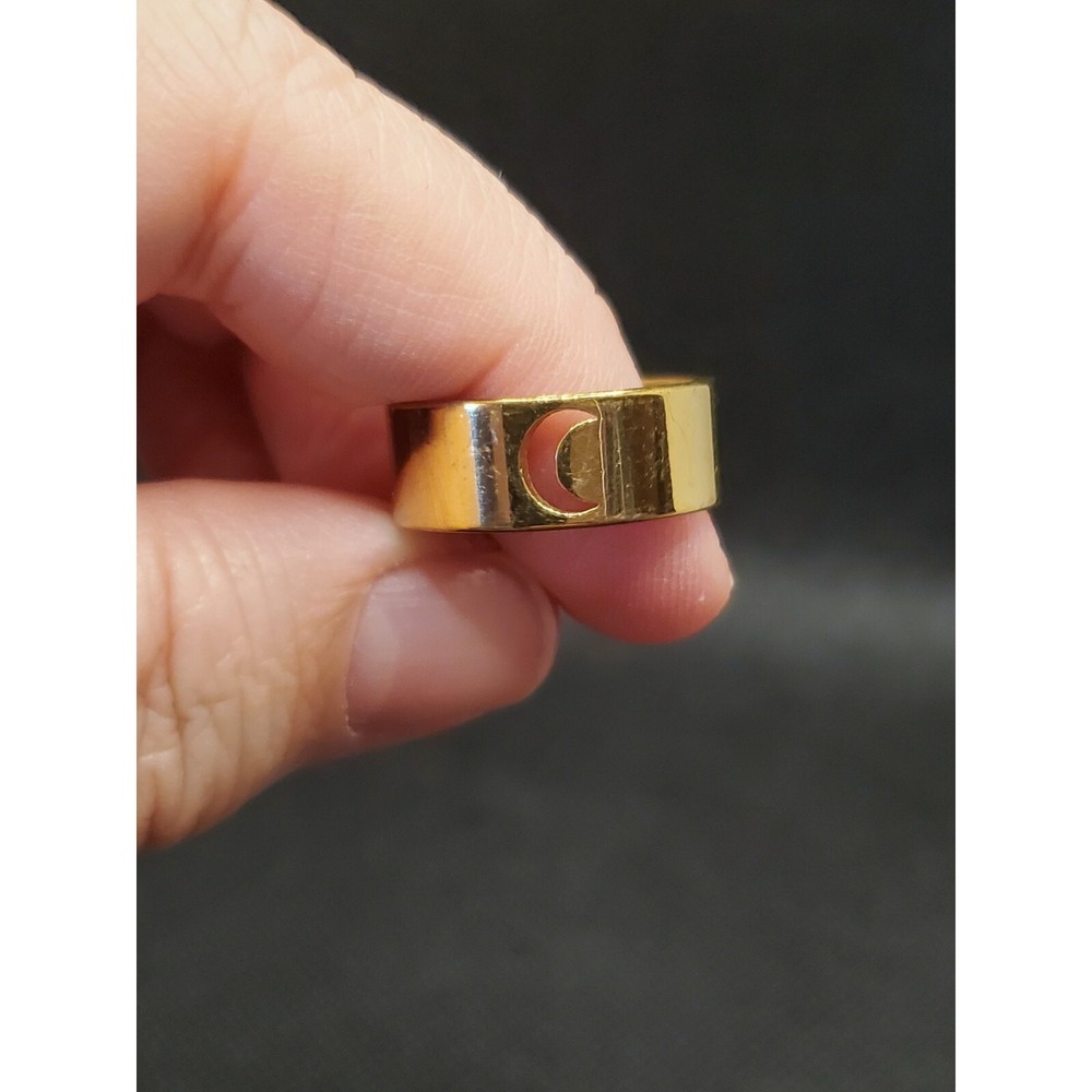 stainless steel ring With Moon Cutout Sz 9